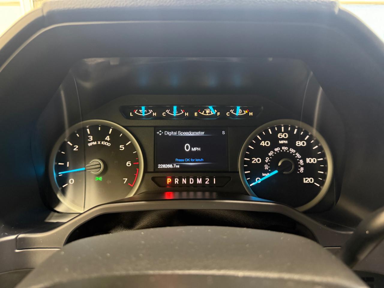 Ford F-150 4WD SuperCrew 145" XLT 2016