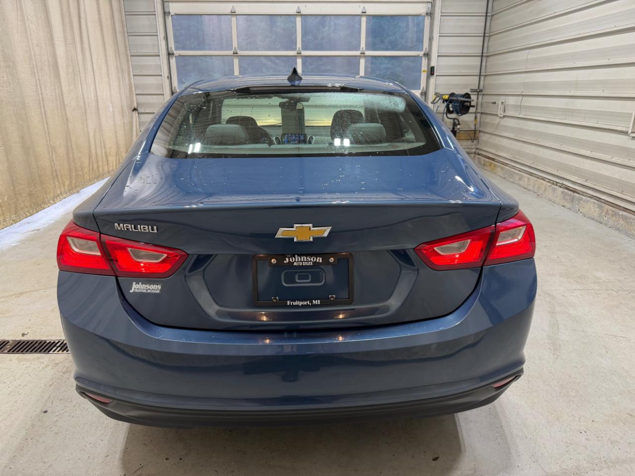 Chevrolet Malibu 4dr Sdn LS w/1FL 2024