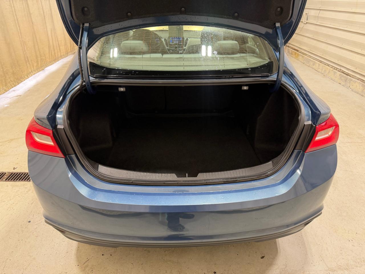 Chevrolet Malibu 4dr Sdn LS w/1FL 2024