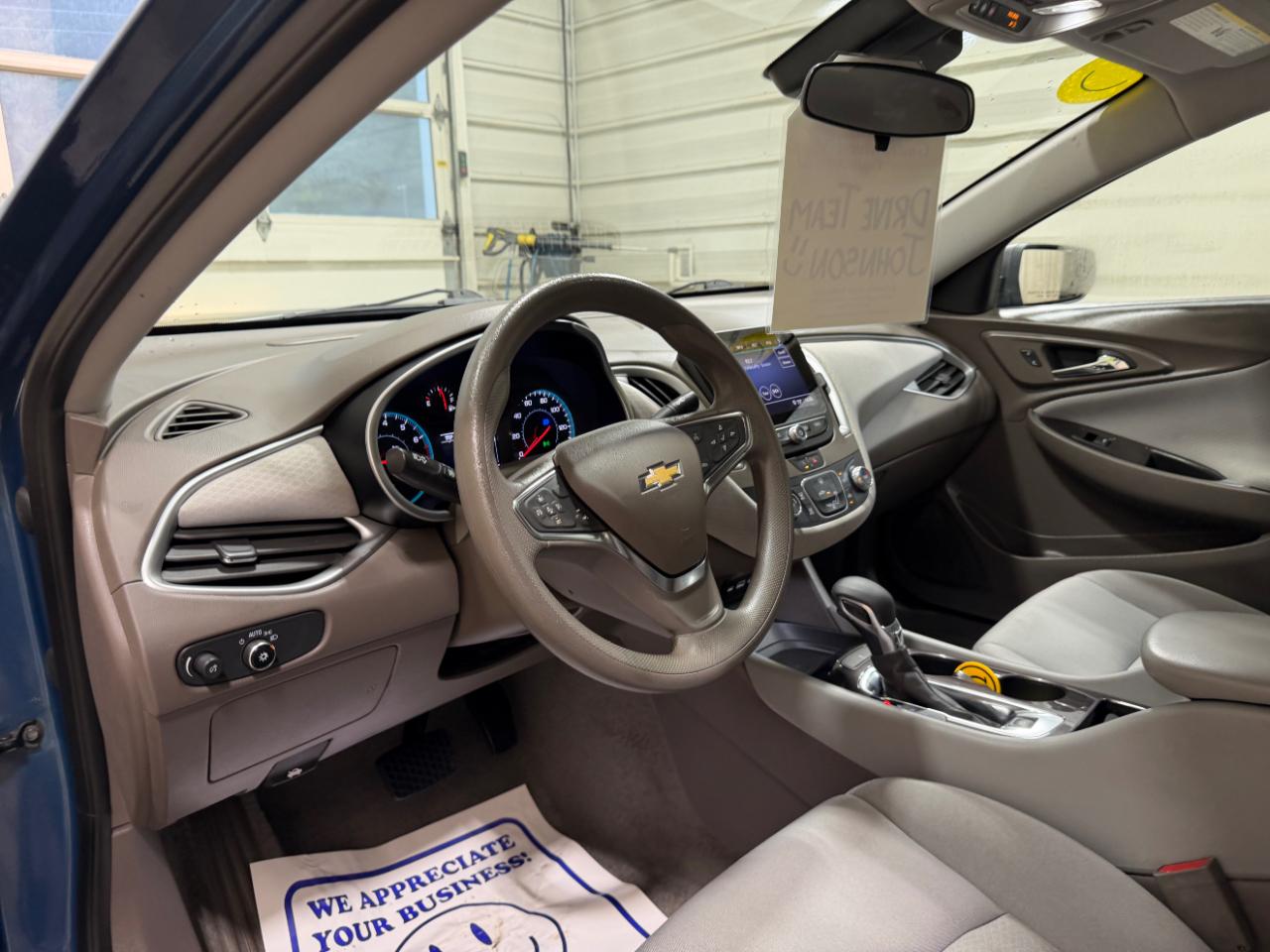Chevrolet Malibu 4dr Sdn LS w/1FL 2024