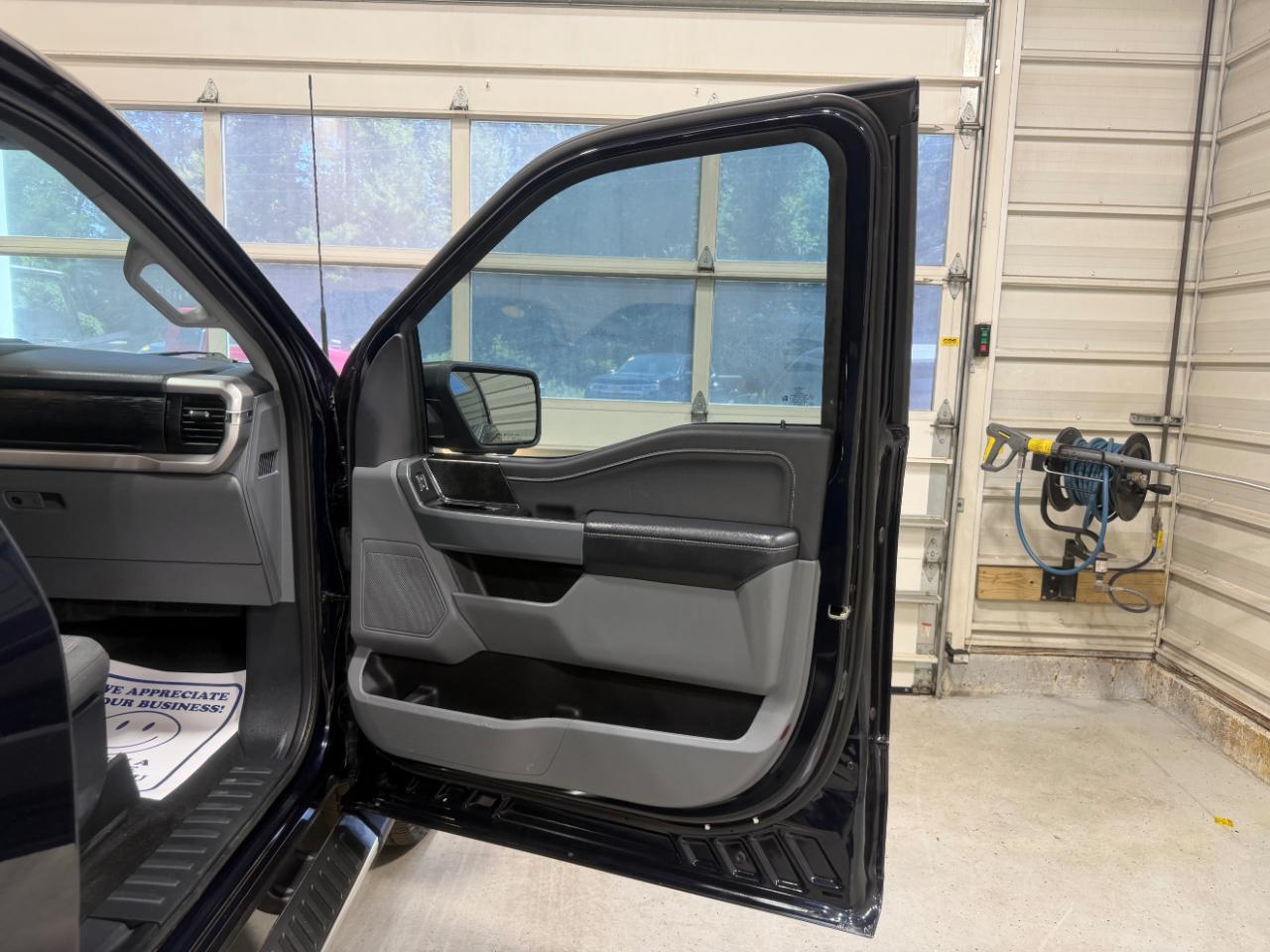Ford F-150 XLT 4WD SuperCrew 5.5' Box 2023