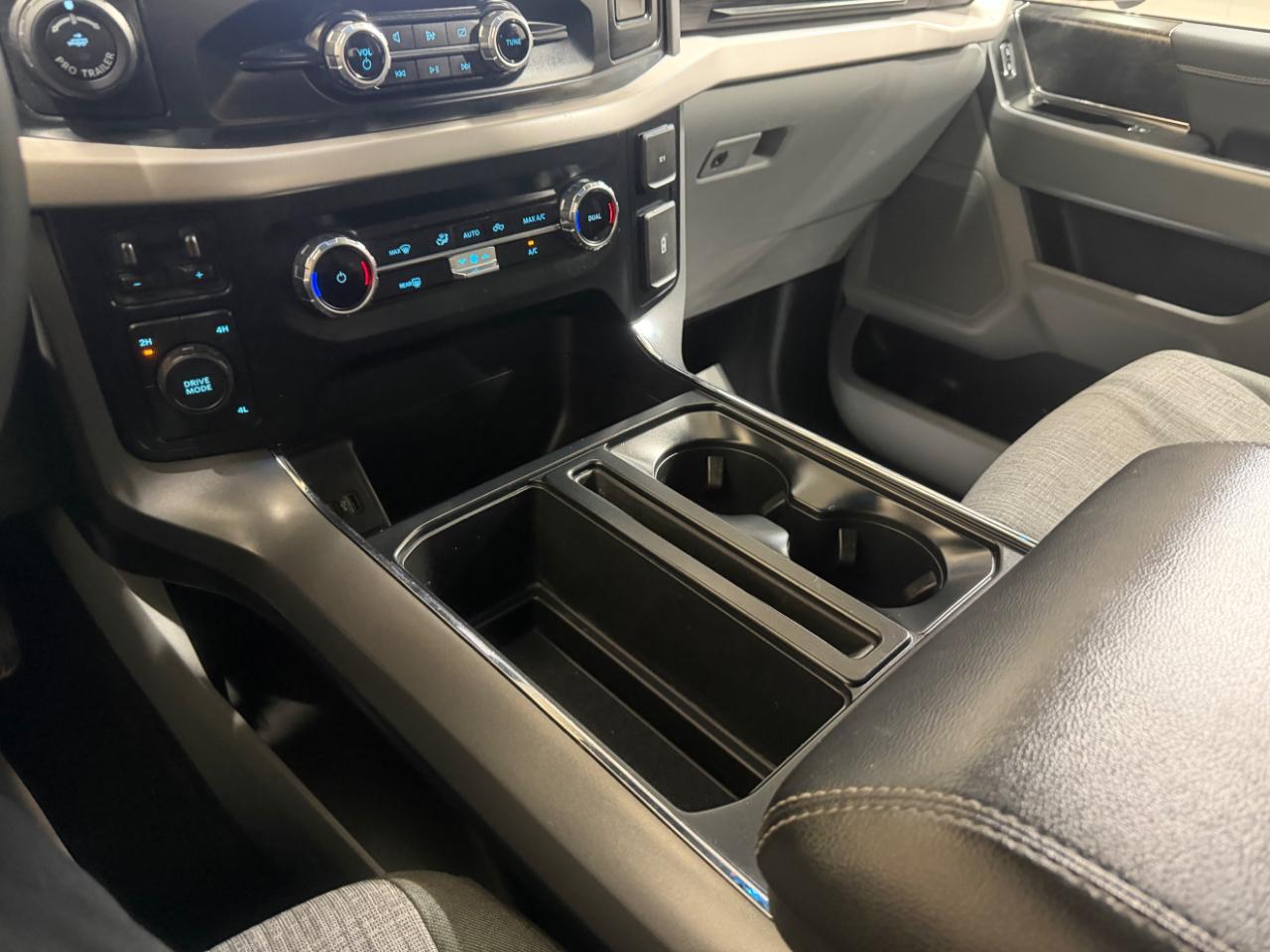 Ford F-150 XLT 4WD SuperCrew 5.5' Box 2023