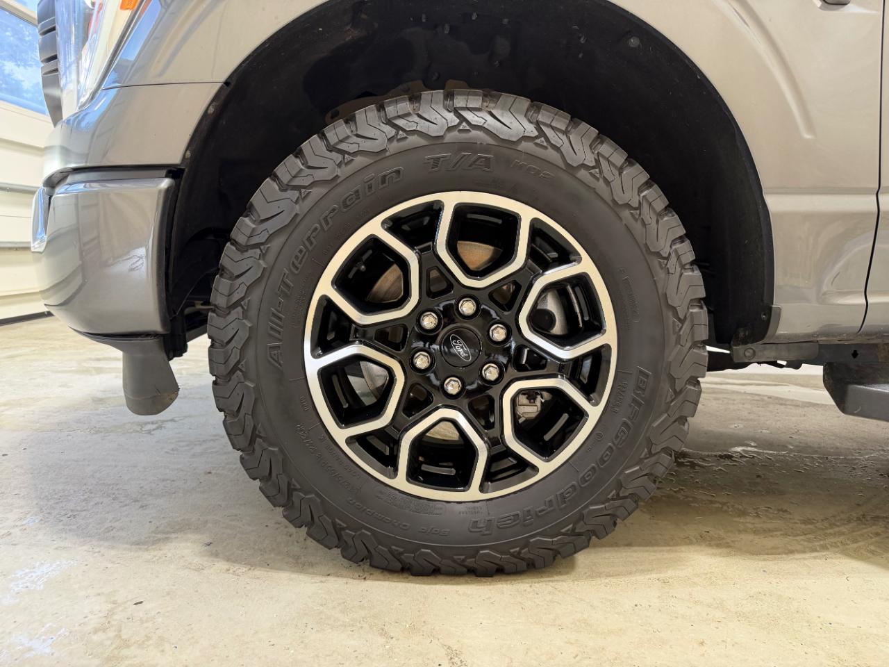 Ford F-150 XL 4WD SuperCrew 5.5' Box 2022