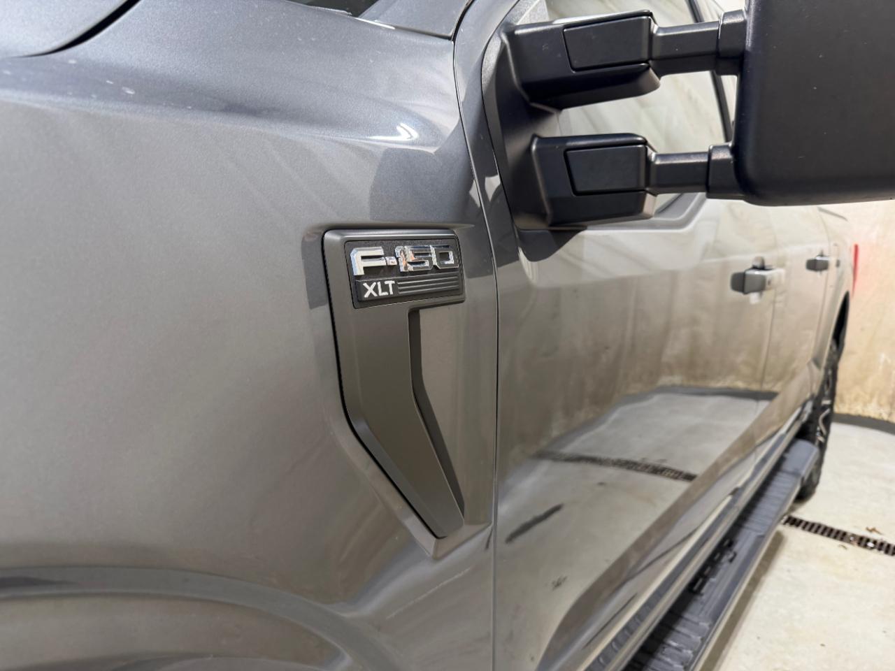 Ford F-150 XL 4WD SuperCrew 5.5' Box 2022