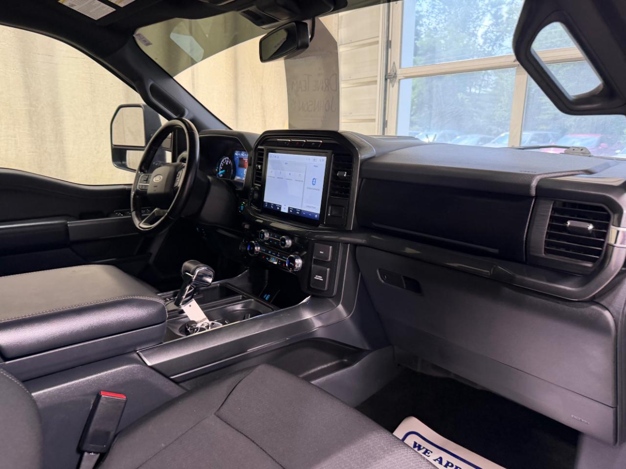 Ford F-150 XL 4WD SuperCrew 5.5' Box 2022