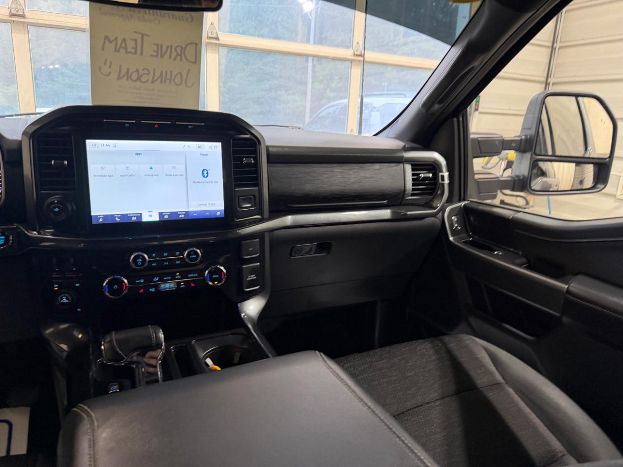 Ford F-150 XL 4WD SuperCrew 5.5' Box 2022