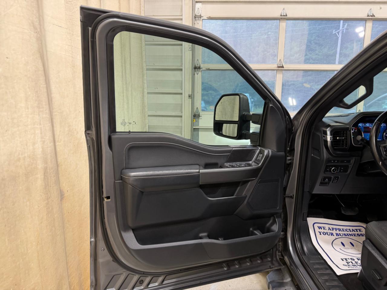 Ford F-150 XL 4WD SuperCrew 5.5' Box 2022