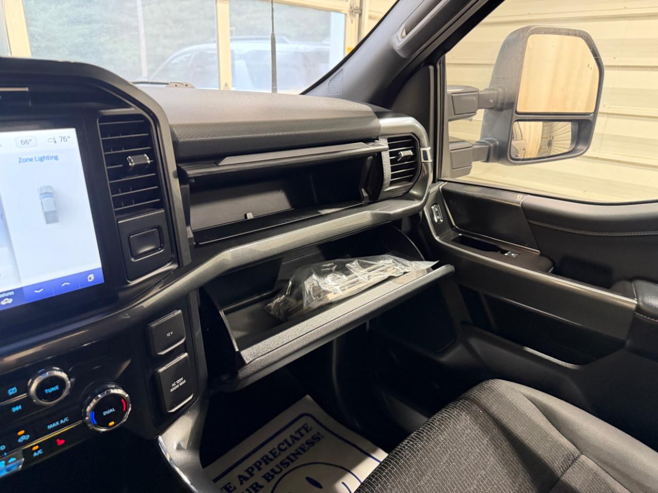 Ford F-150 XL 4WD SuperCrew 5.5' Box 2022