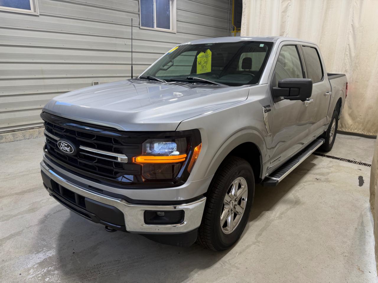 Ford F-150 XLT 4WD SuperCrew 5.5' Box 2024