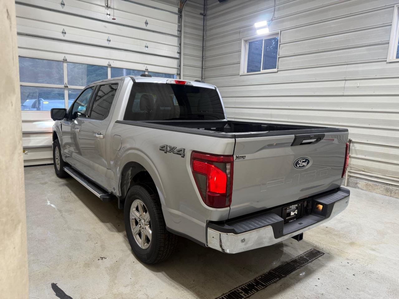 Ford F-150 XLT 4WD SuperCrew 5.5' Box 2024