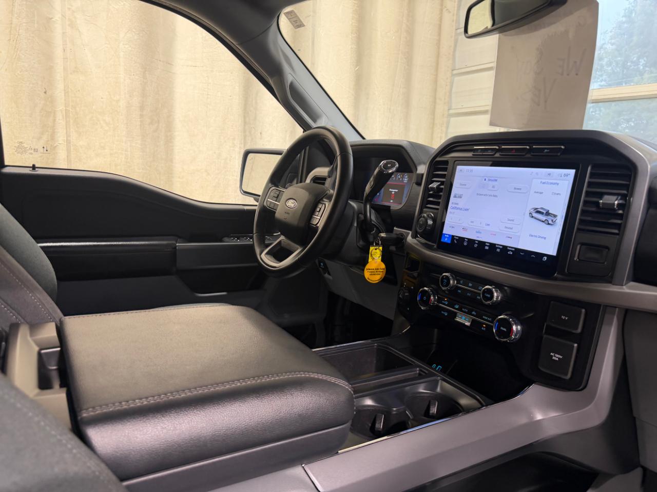 Ford F-150 XLT 4WD SuperCrew 5.5' Box 2024