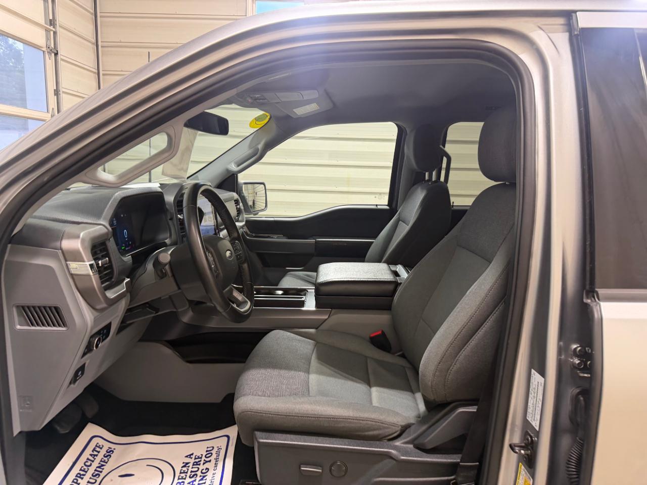 Ford F-150 XLT 4WD SuperCrew 5.5' Box 2024