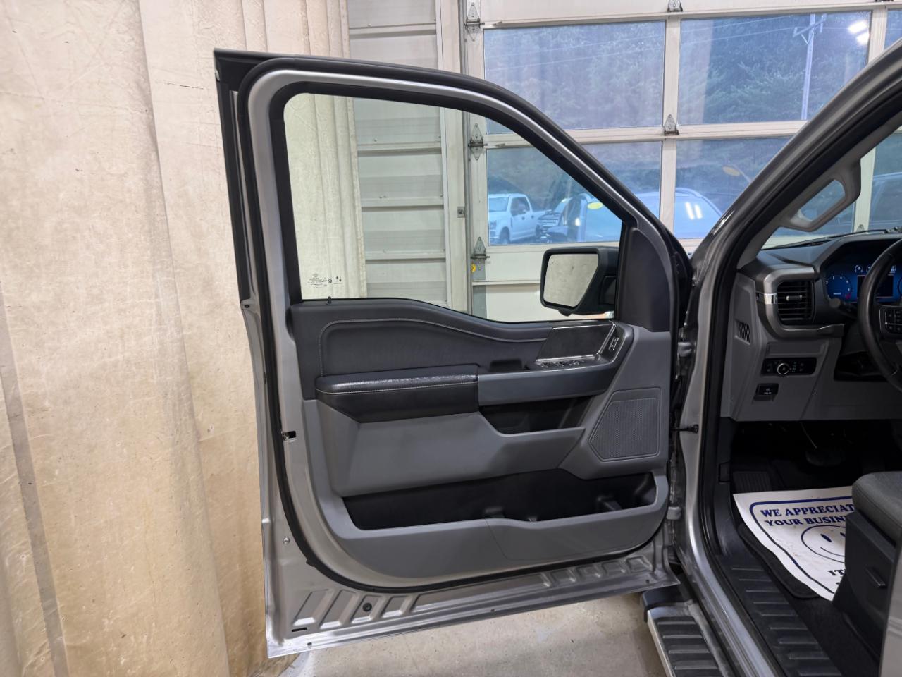 Ford F-150 XLT 4WD SuperCrew 5.5' Box 2024