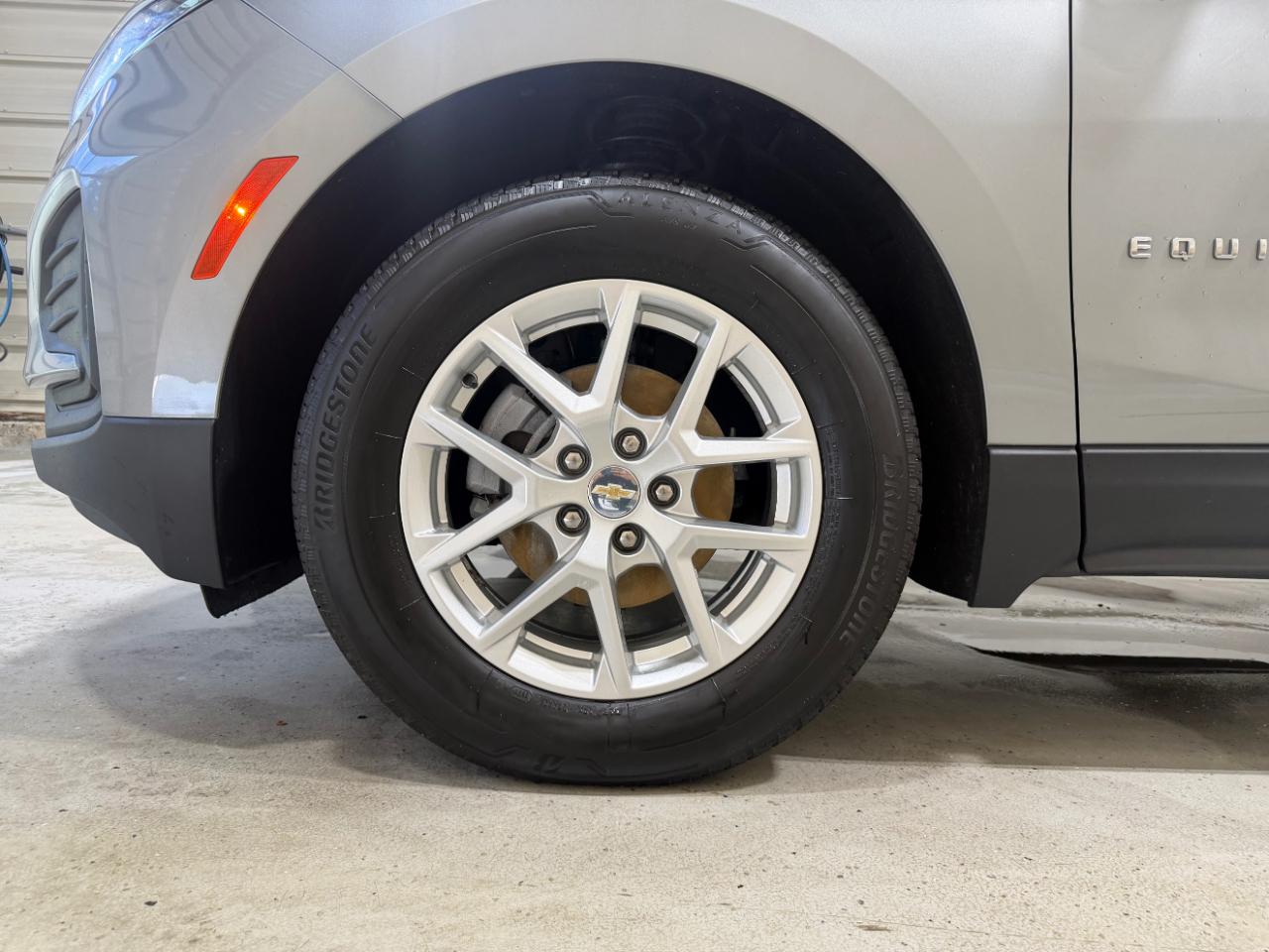 Chevrolet Equinox AWD 4dr LS w/1FL 2023