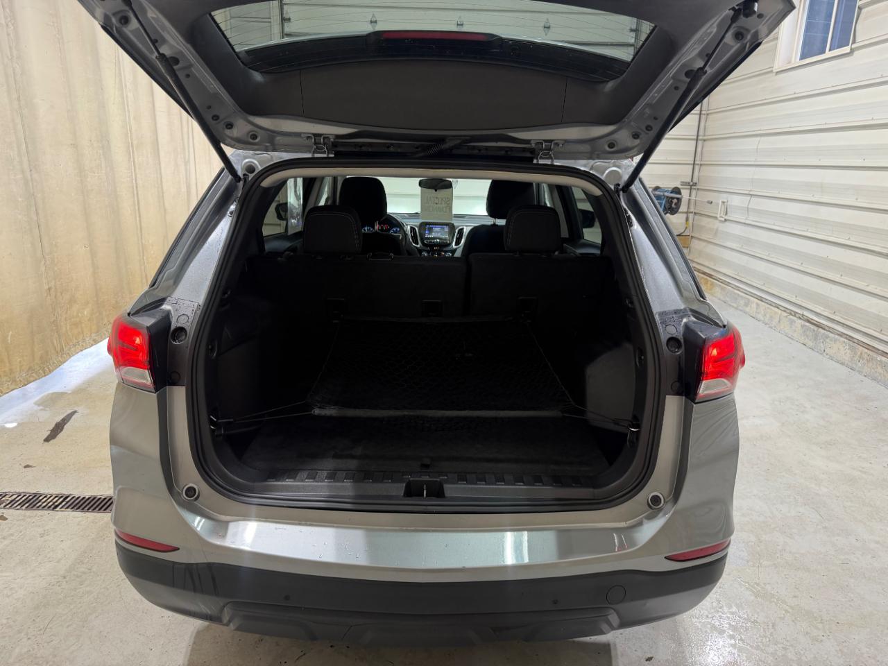 Chevrolet Equinox AWD 4dr LS w/1FL 2023