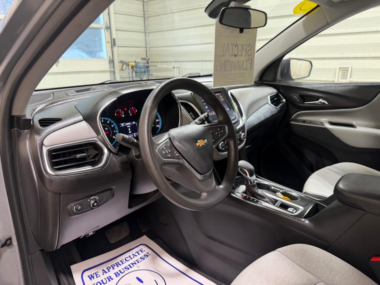 Chevrolet Equinox AWD 4dr LS w/1FL 2023