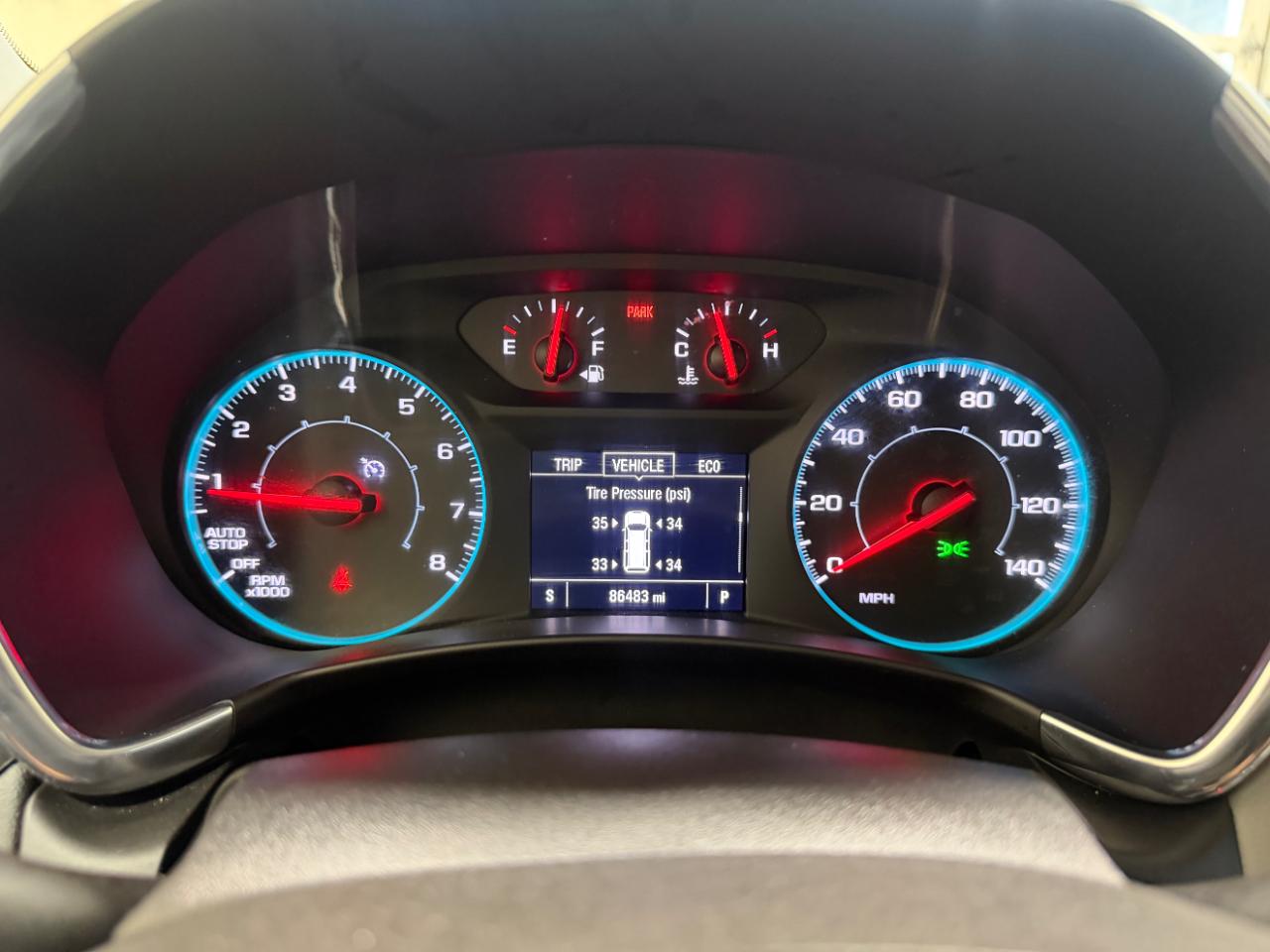 Chevrolet Equinox AWD 4dr LS w/1FL 2023