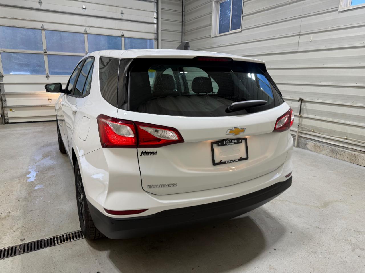 Chevrolet Equinox FWD 4dr LS w/1FL 2021