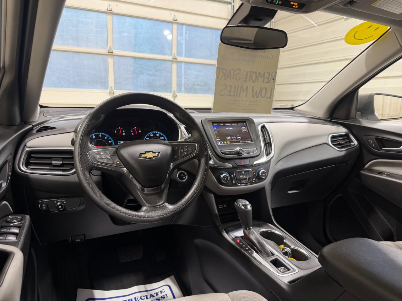 Chevrolet Equinox FWD 4dr LS w/1FL 2021
