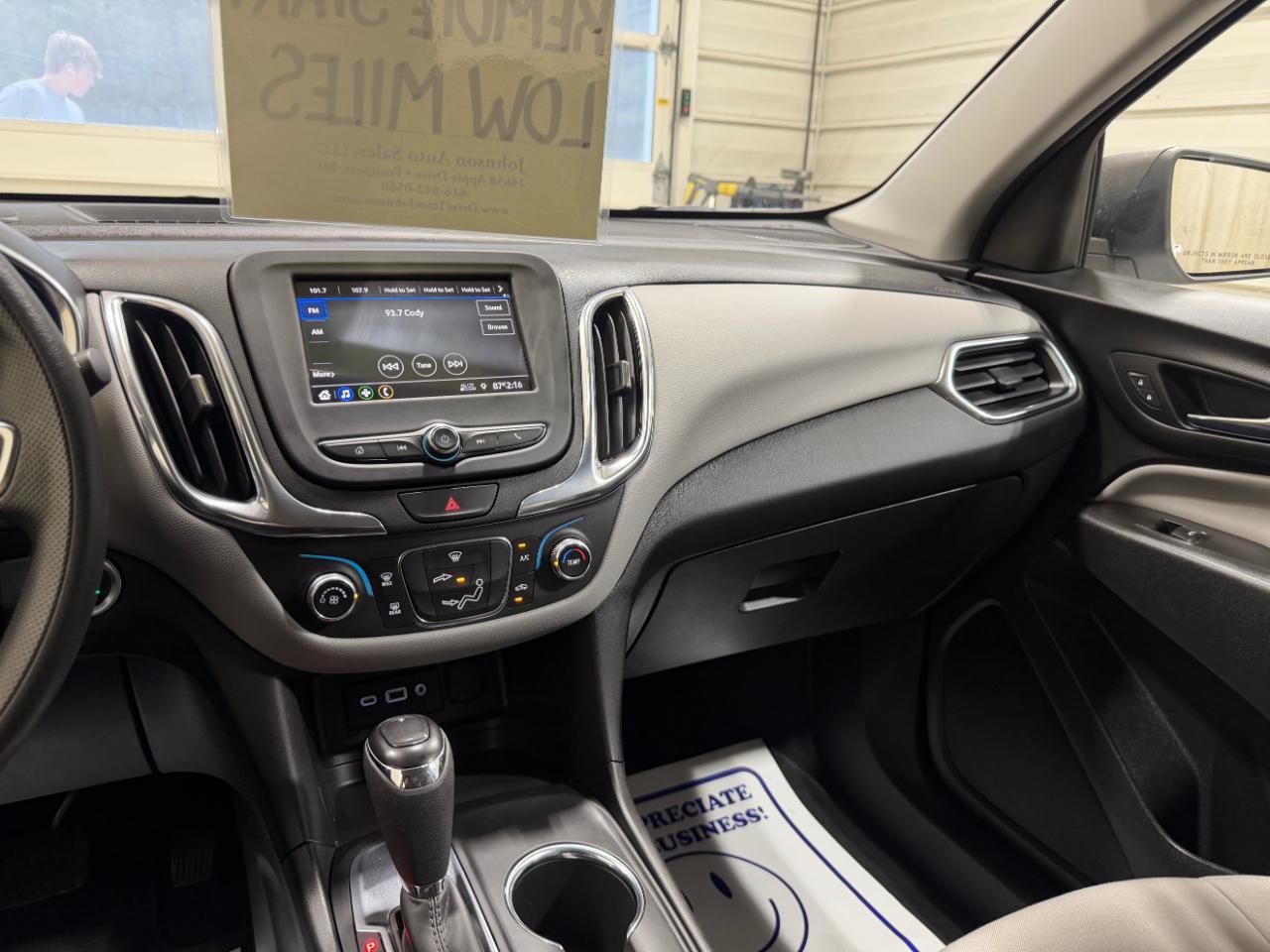 Chevrolet Equinox FWD 4dr LS w/1FL 2021