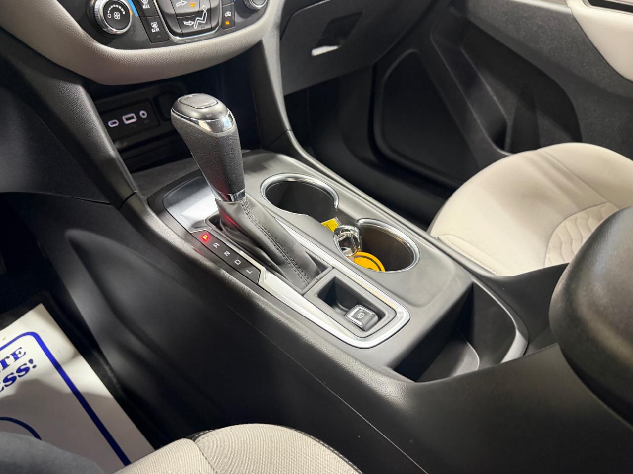 Chevrolet Equinox FWD 4dr LS w/1FL 2021