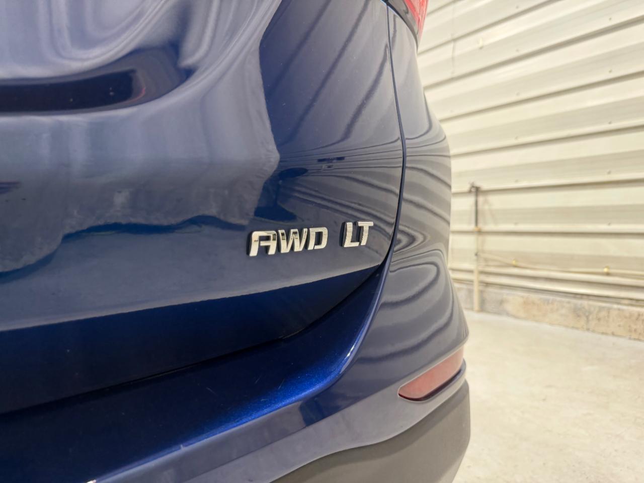 Chevrolet Equinox AWD 4dr LT w/1LT 2023
