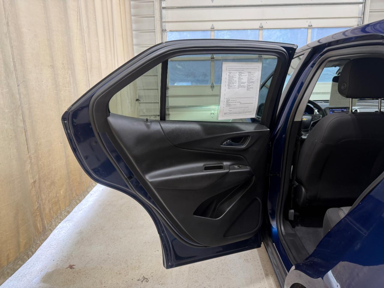 Chevrolet Equinox AWD 4dr LT w/1LT 2023