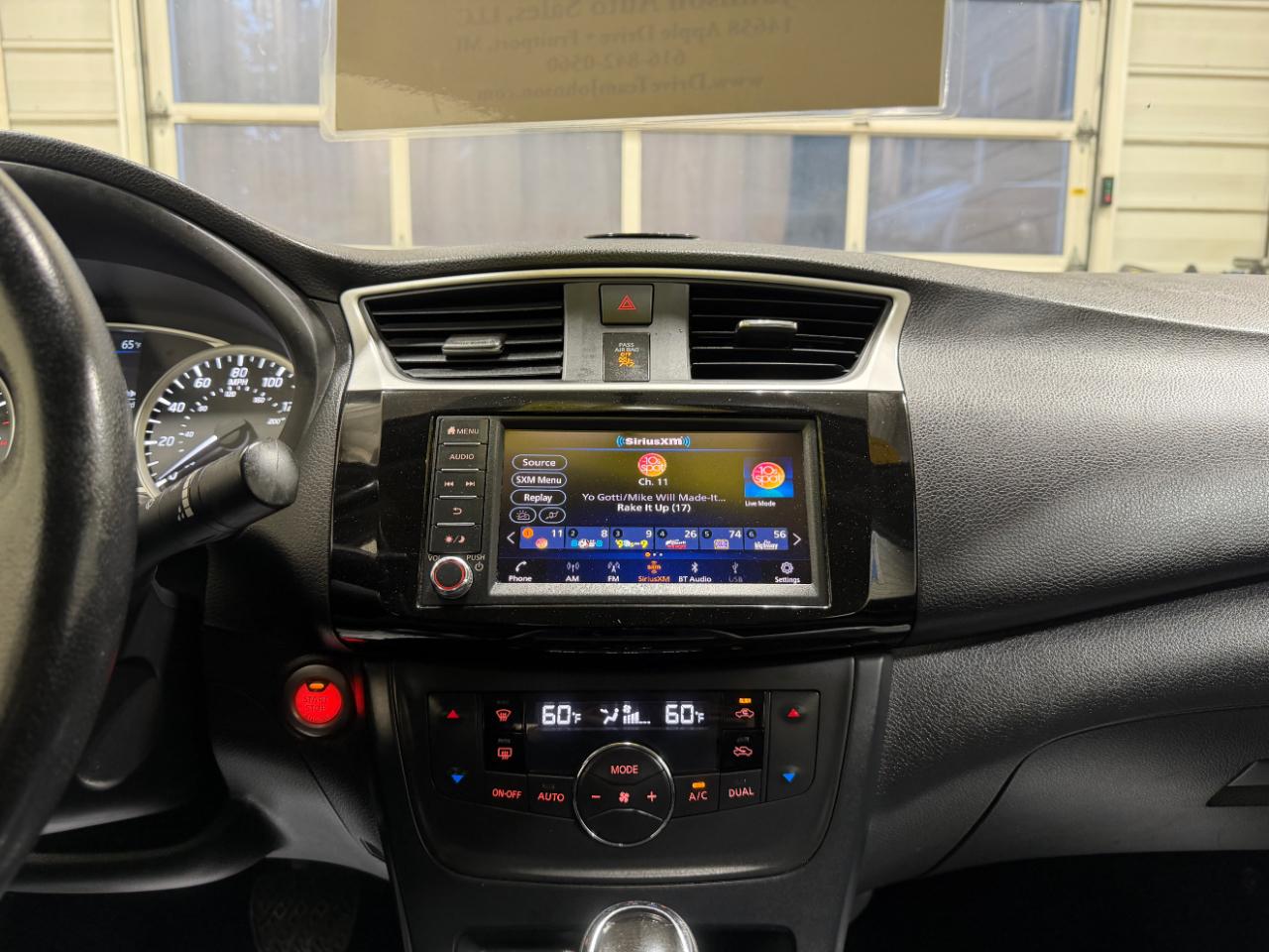 Nissan Sentra SV CVT 2019