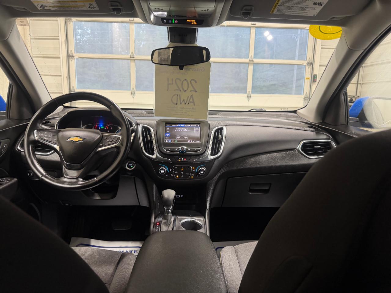 Chevrolet Equinox AWD 4dr LT w/1LT 2024