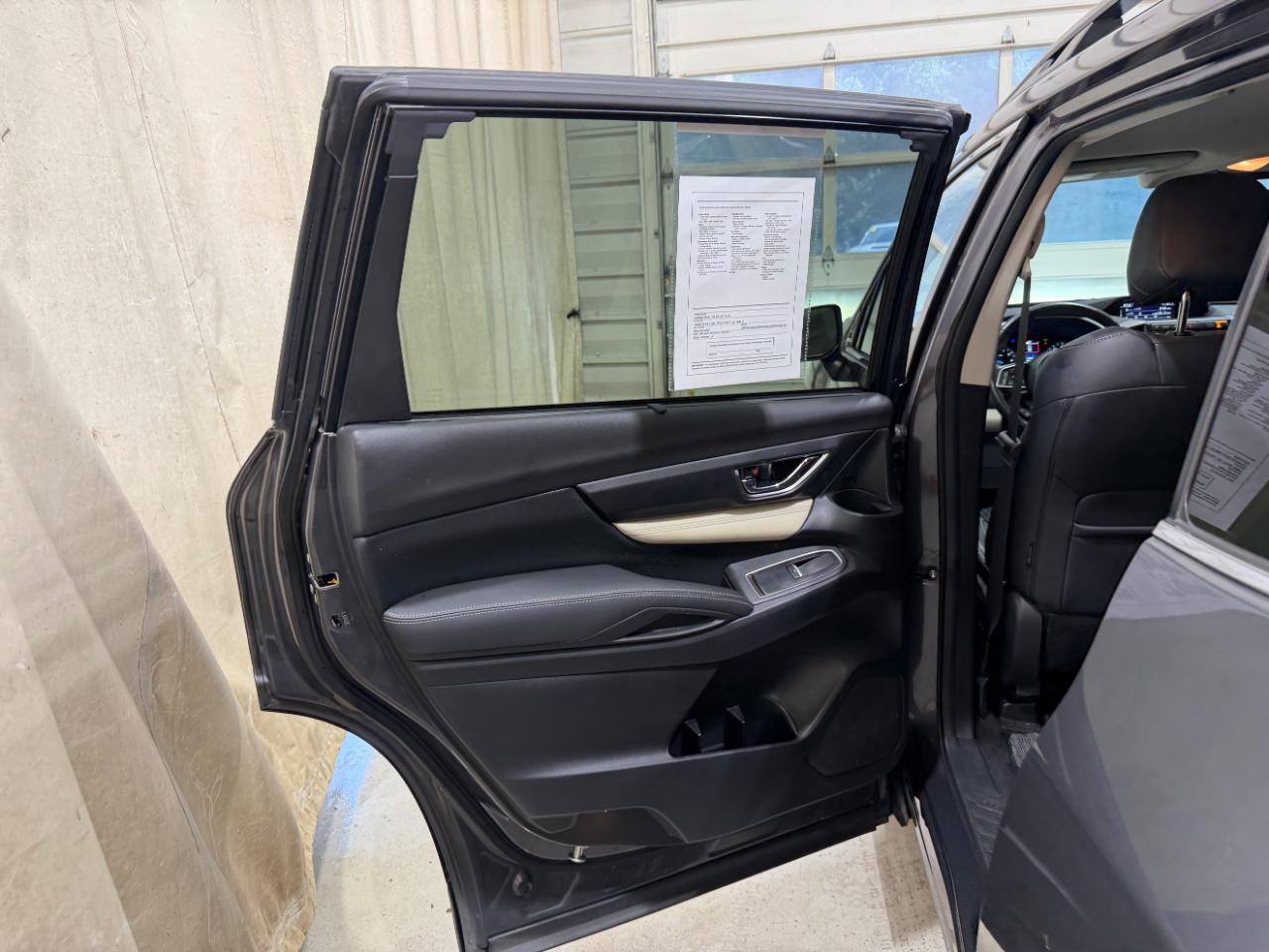 Subaru Ascent Limited 8-Passenger 2022
