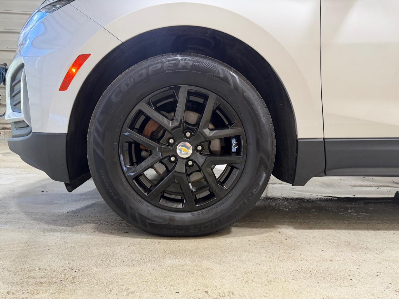 Chevrolet Equinox FWD 4dr LT w/2FL 2022