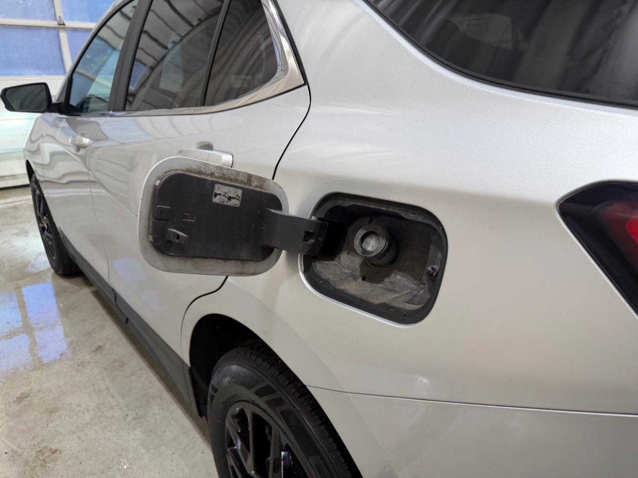 Chevrolet Equinox FWD 4dr LT w/2FL 2022