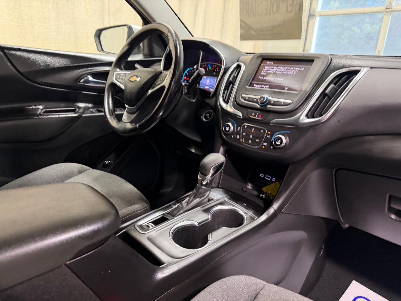 Chevrolet Equinox FWD 4dr LT w/2FL 2022