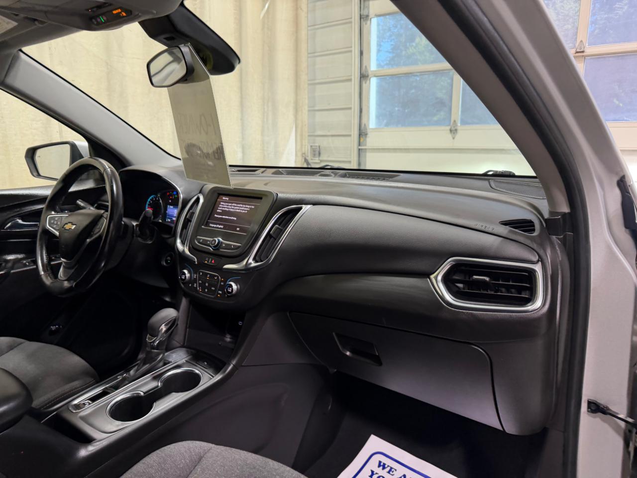 Chevrolet Equinox FWD 4dr LT w/2FL 2022