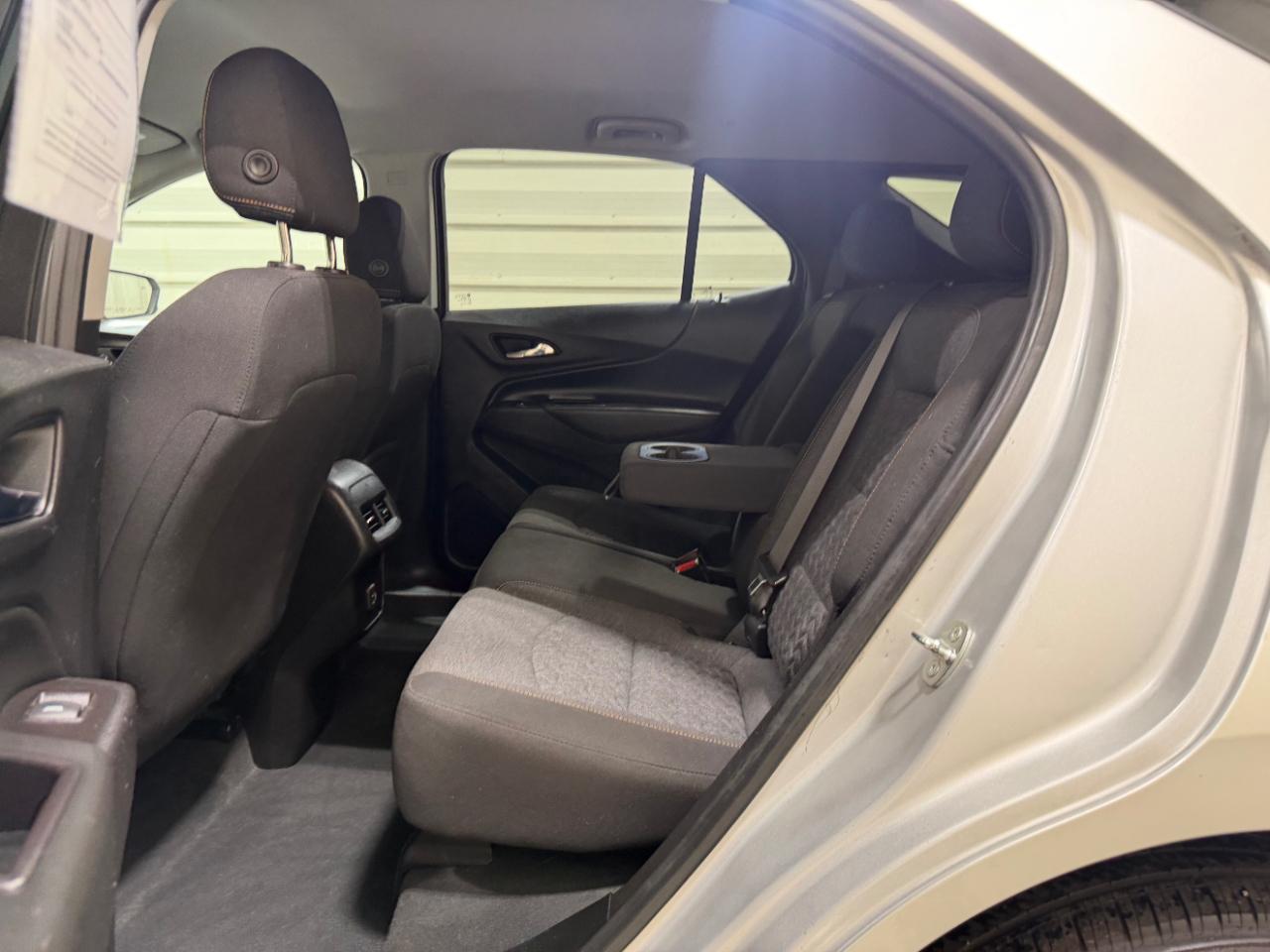 Chevrolet Equinox FWD 4dr LT w/2FL 2022