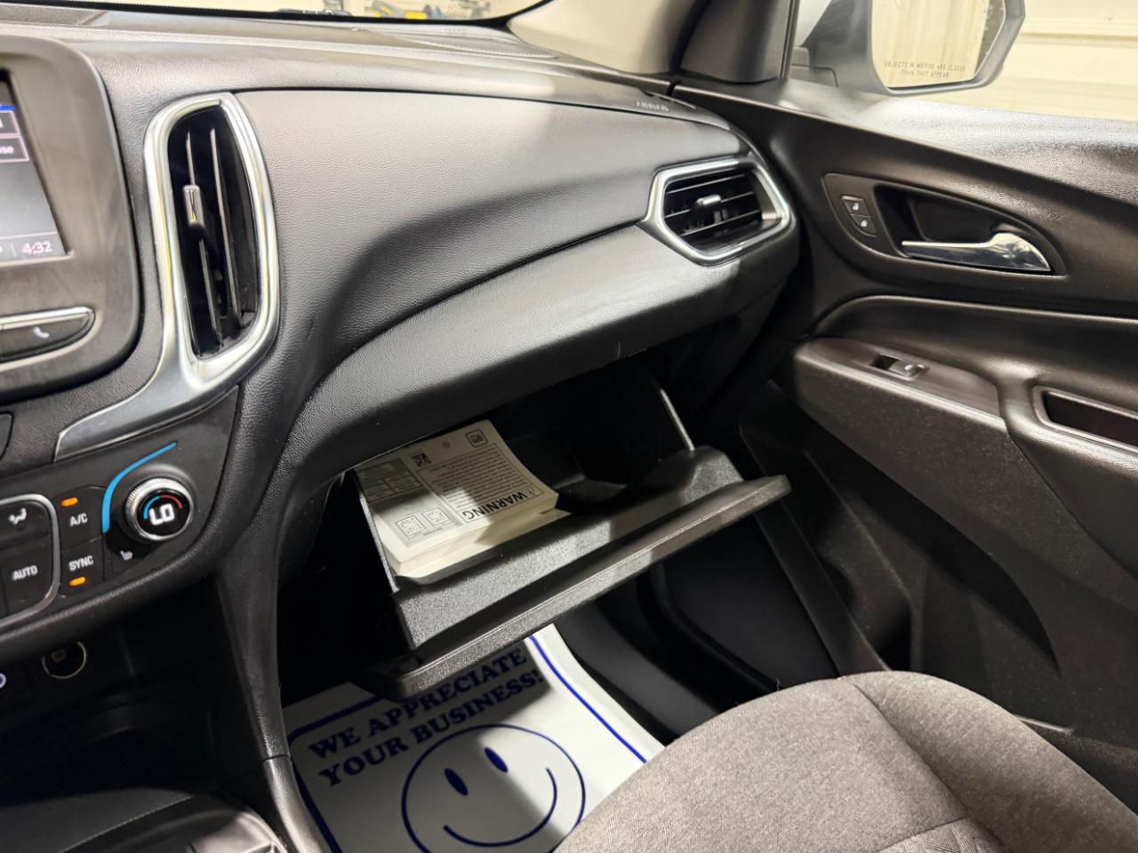 Chevrolet Equinox FWD 4dr LT w/2FL 2022