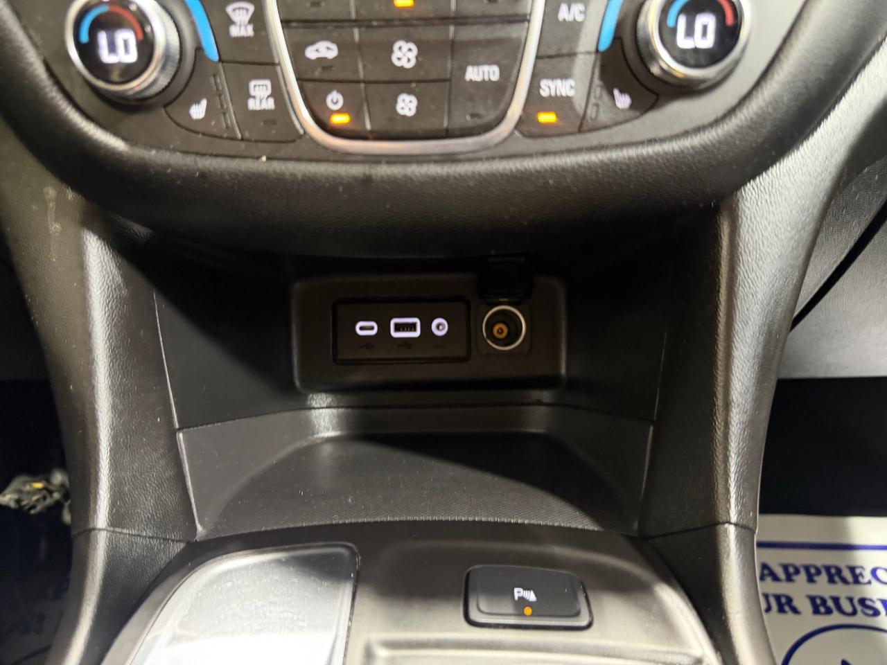 Chevrolet Equinox FWD 4dr LT w/2FL 2022