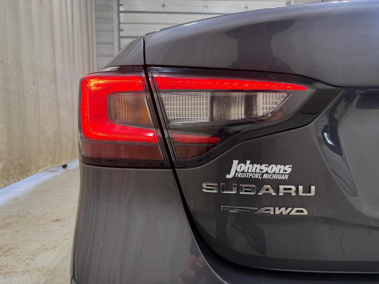 Subaru Legacy Limited CVT 2020