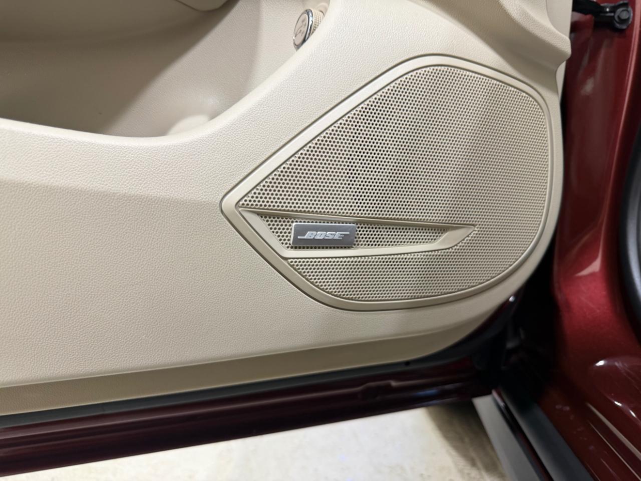 Buick Regal TourX 5dr Wgn Essence AWD 2018