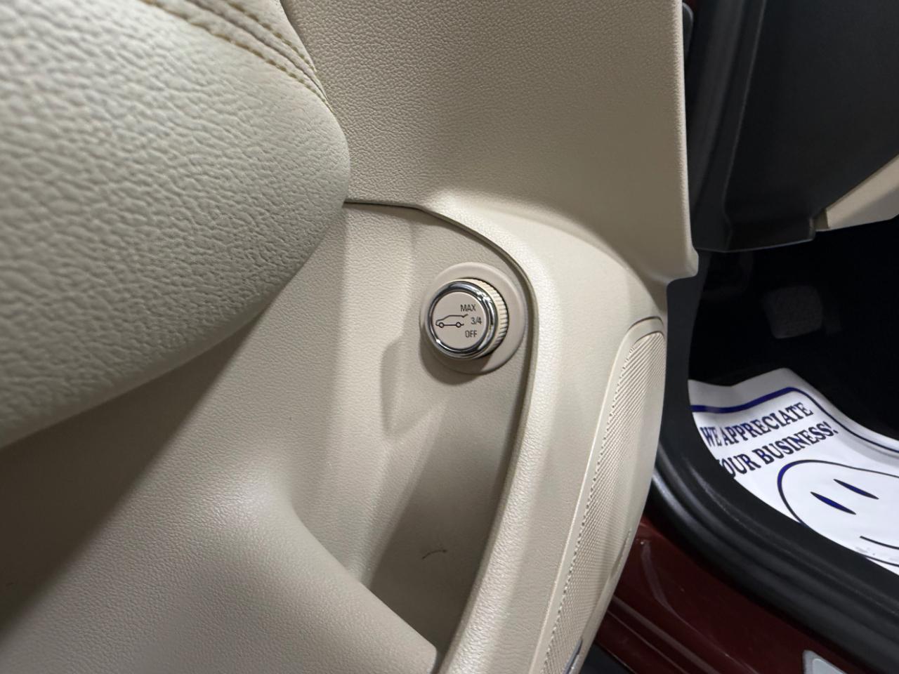 Buick Regal TourX 5dr Wgn Essence AWD 2018