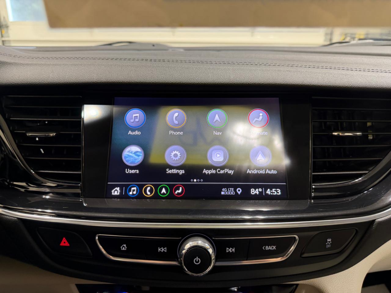 Buick Regal TourX 5dr Wgn Essence AWD 2018