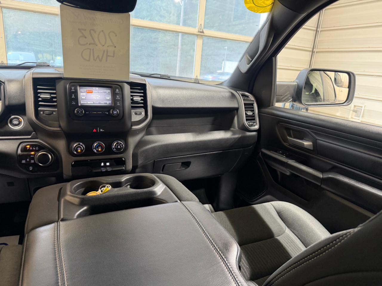 RAM 1500 Tradesman 4x4 Quad Cab 6'4" Box 2023