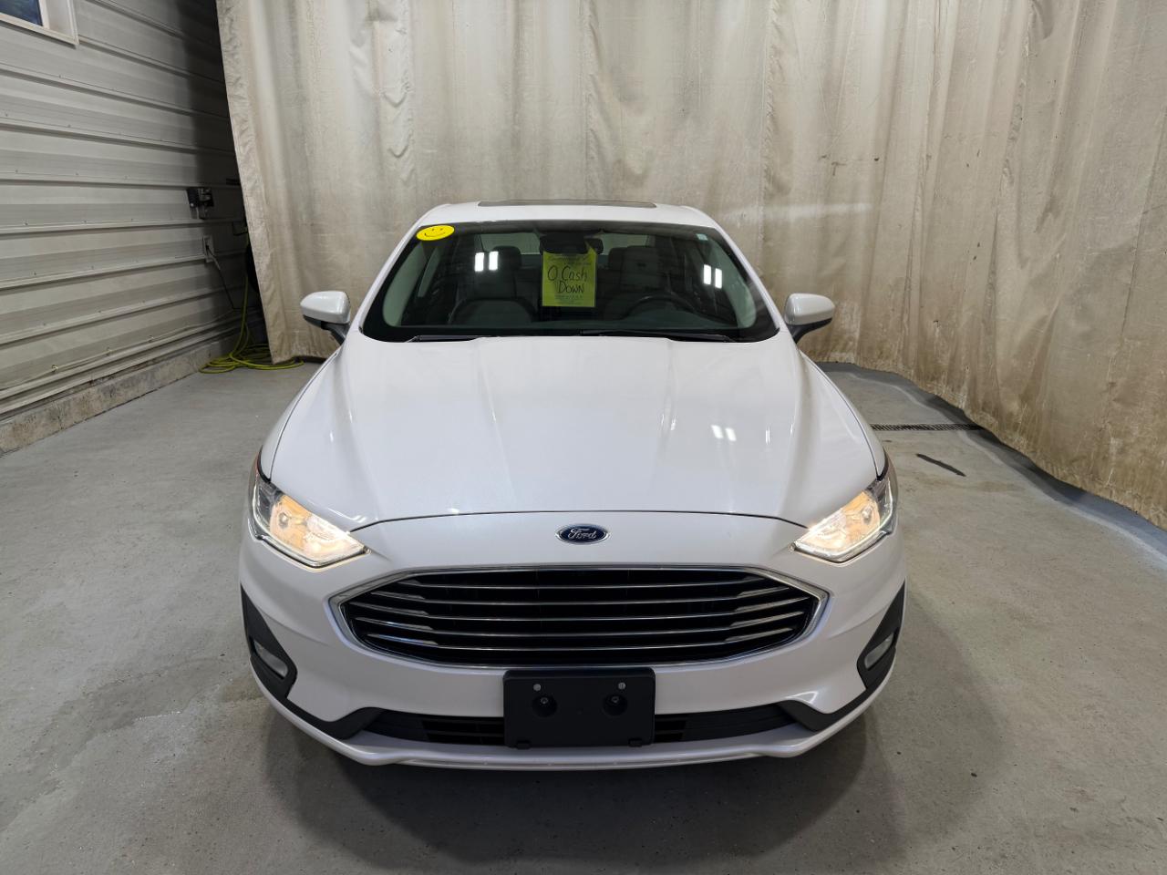 Ford Fusion SE FWD 2020