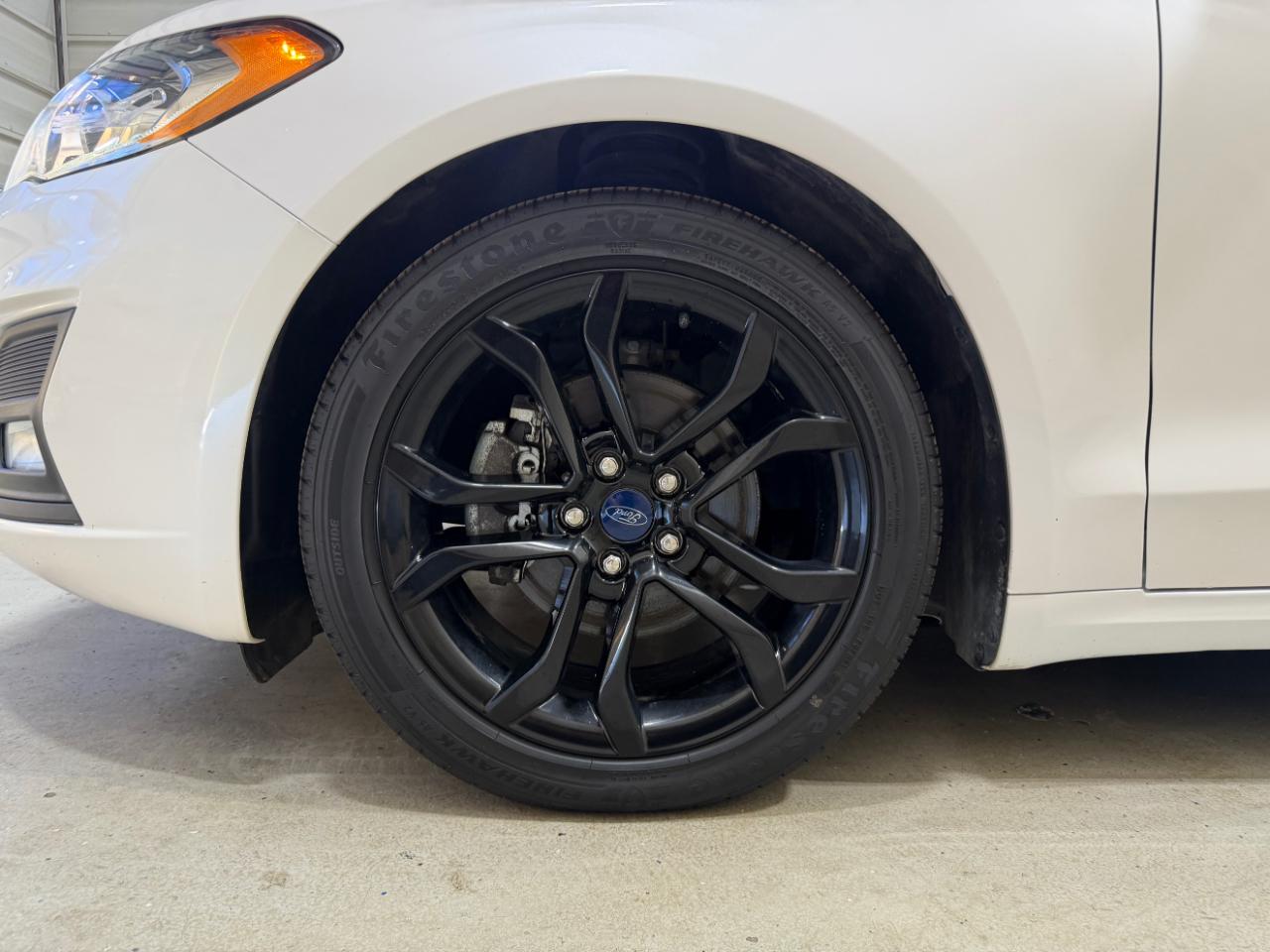 Ford Fusion SE FWD 2020