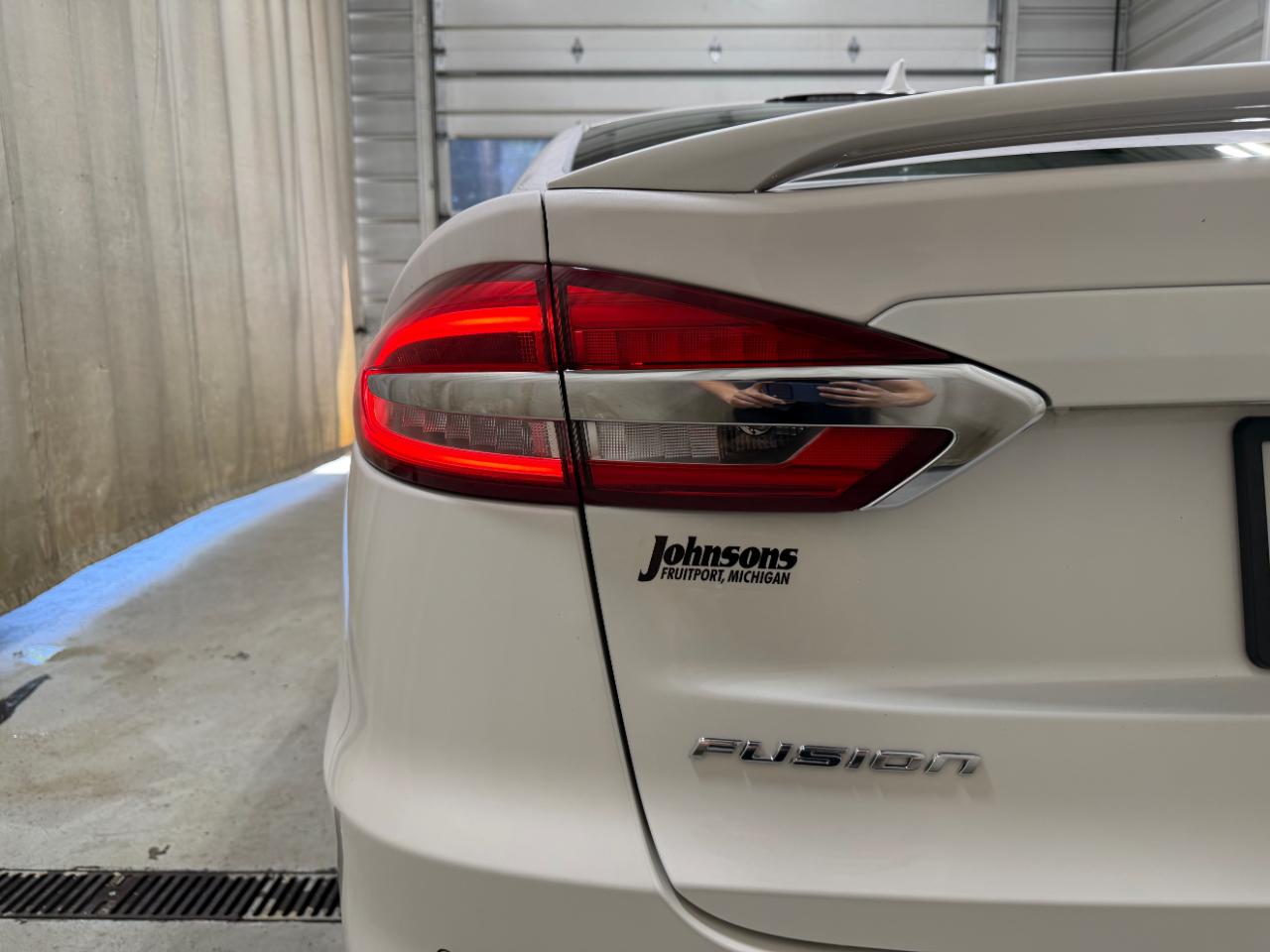 Ford Fusion SE FWD 2020