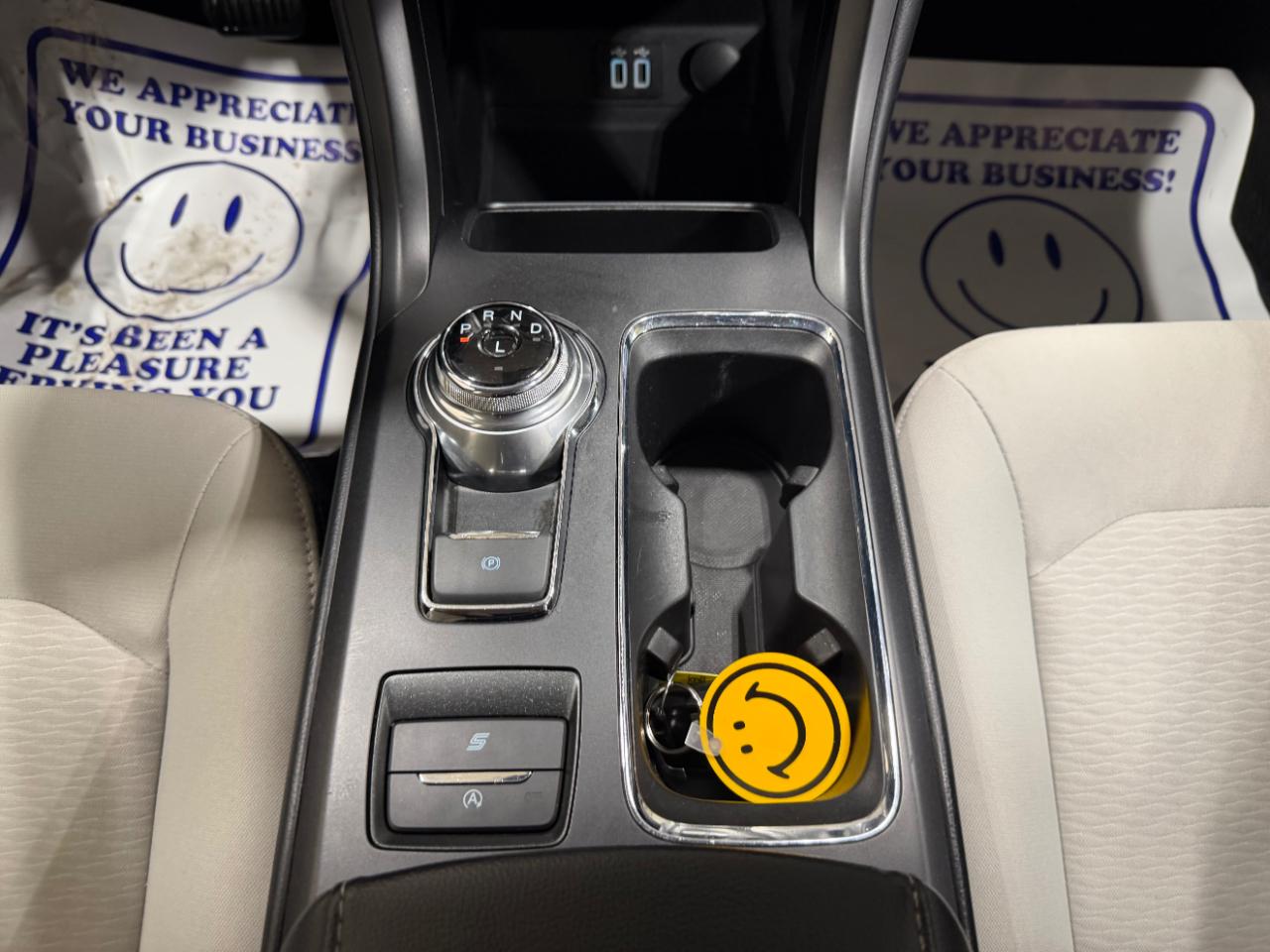 Ford Fusion SE FWD 2020