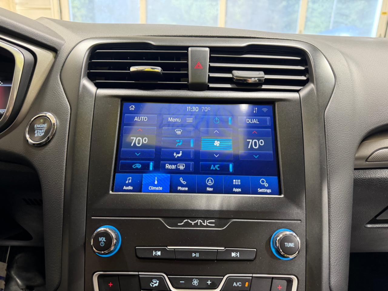 Ford Fusion SE FWD 2020