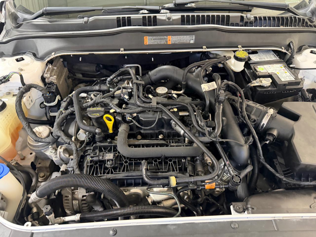 Ford Fusion SE FWD 2020