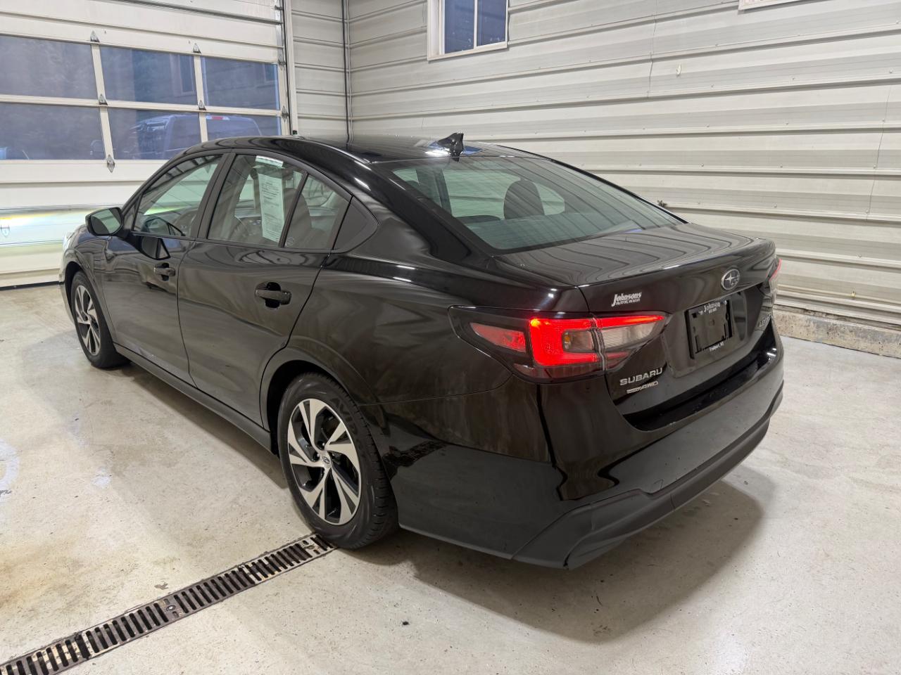 Subaru Legacy Premium AWD 2024