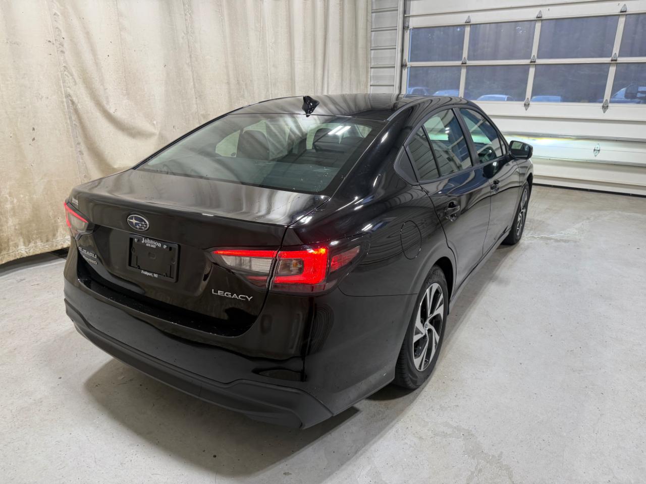 Subaru Legacy Premium AWD 2024